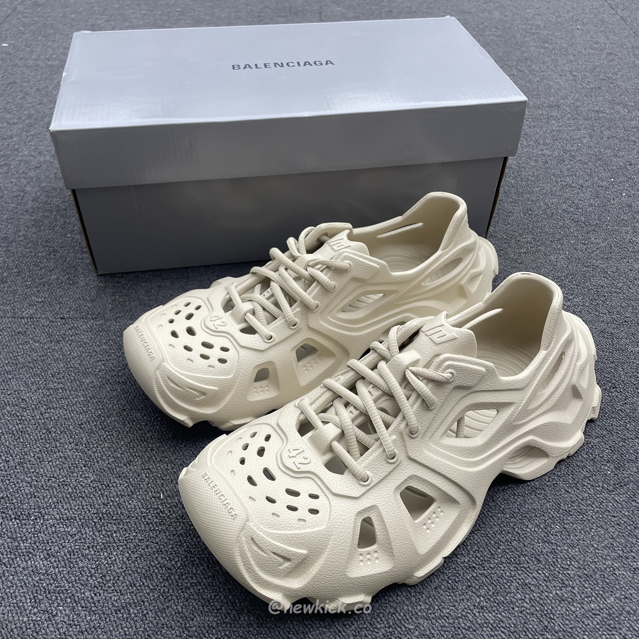 Balenciaga Hd Lace Up Black Beige (13) - www.newkick.org