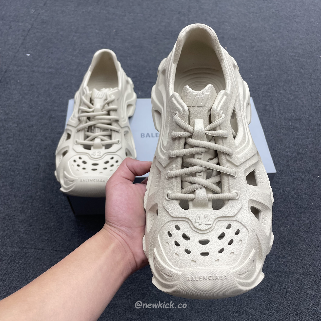 Balenciaga Hd Lace Up Black Beige (14) - www.newkick.org