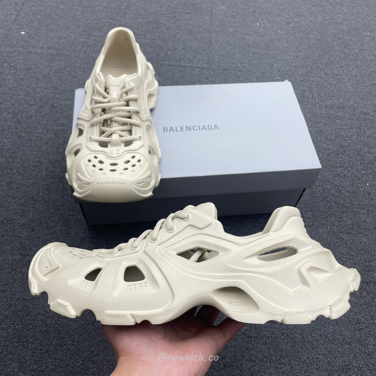 Balenciaga Hd Lace Up Black Beige (6) - www.newkick.org