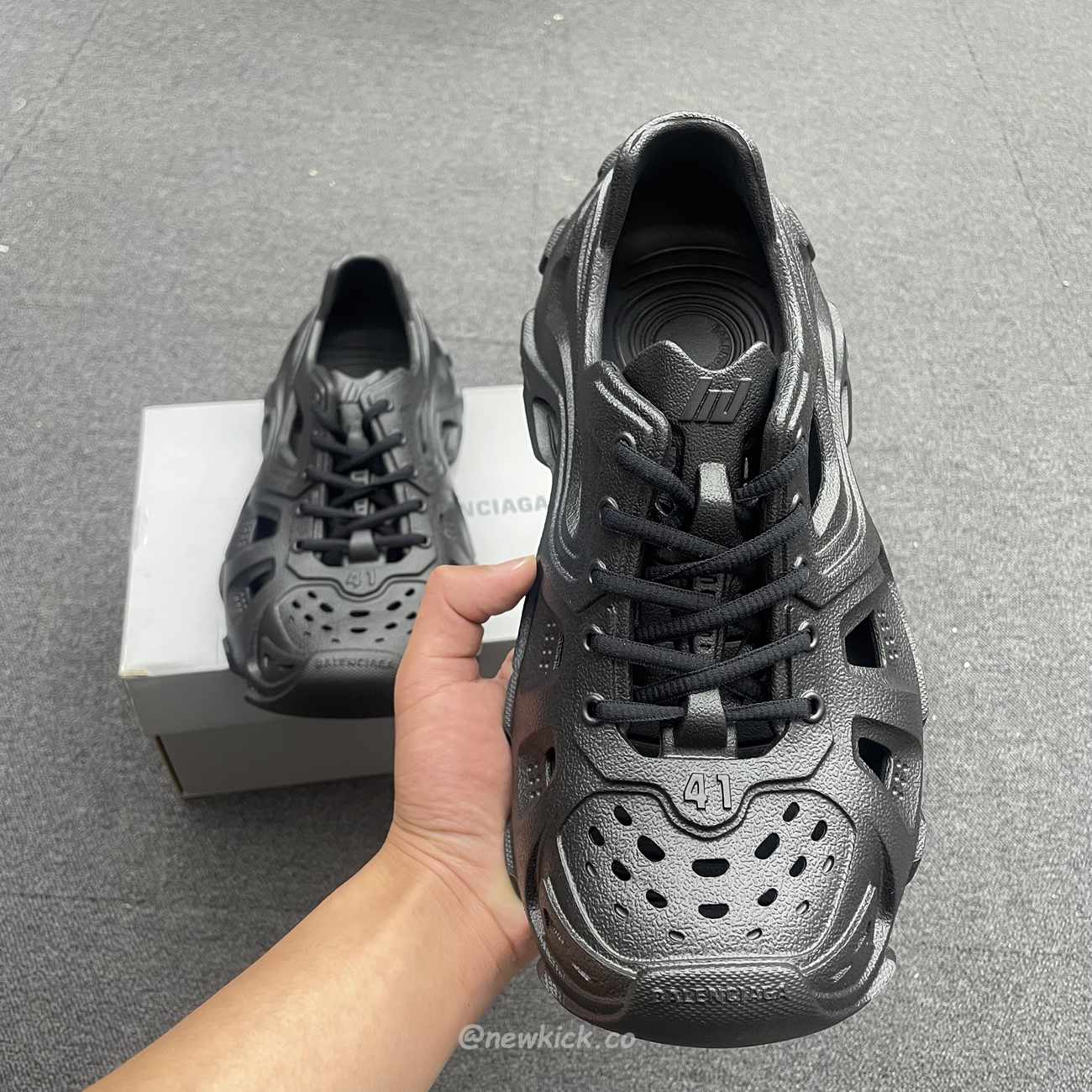 Balenciaga Hd Lace Up Black Beige (7) - www.newkick.org