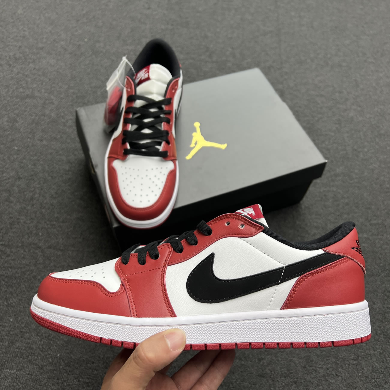 Jordan 1 Retro Low Chicago 2016 705329 600 (2) - www.newkick.org Jordan 1 Retro Low Chicago 2016 705329 600 (2) - www.newkick.org