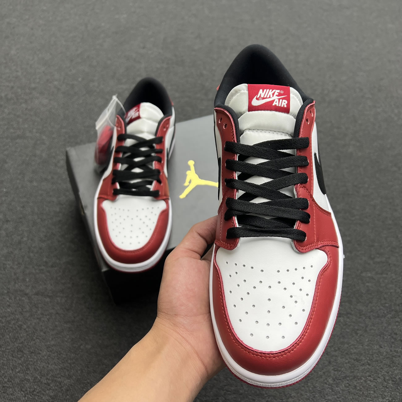 Jordan 1 Retro Low Chicago 2016 705329 600 (6) - www.newkick.org Jordan 1 Retro Low Chicago 2016 705329 600 (6) - www.newkick.org