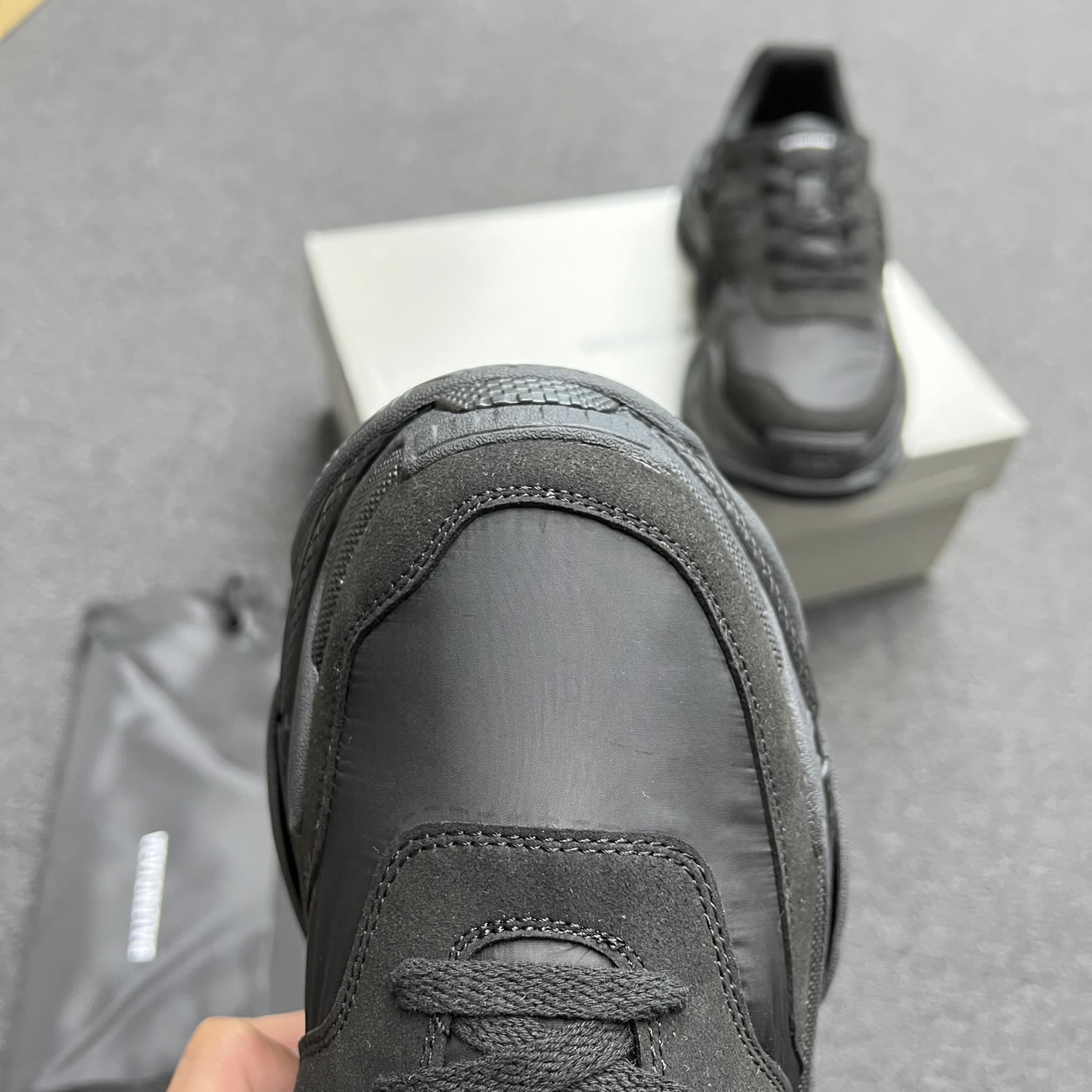 Balenciaga Triple S Nylon Black Bule 710157 W3cu1 1000 (4) - www.newkick.org Balenciaga Triple S Nylon Black Bule 710157 W3cu1 1000 (4) - www.newkick.org