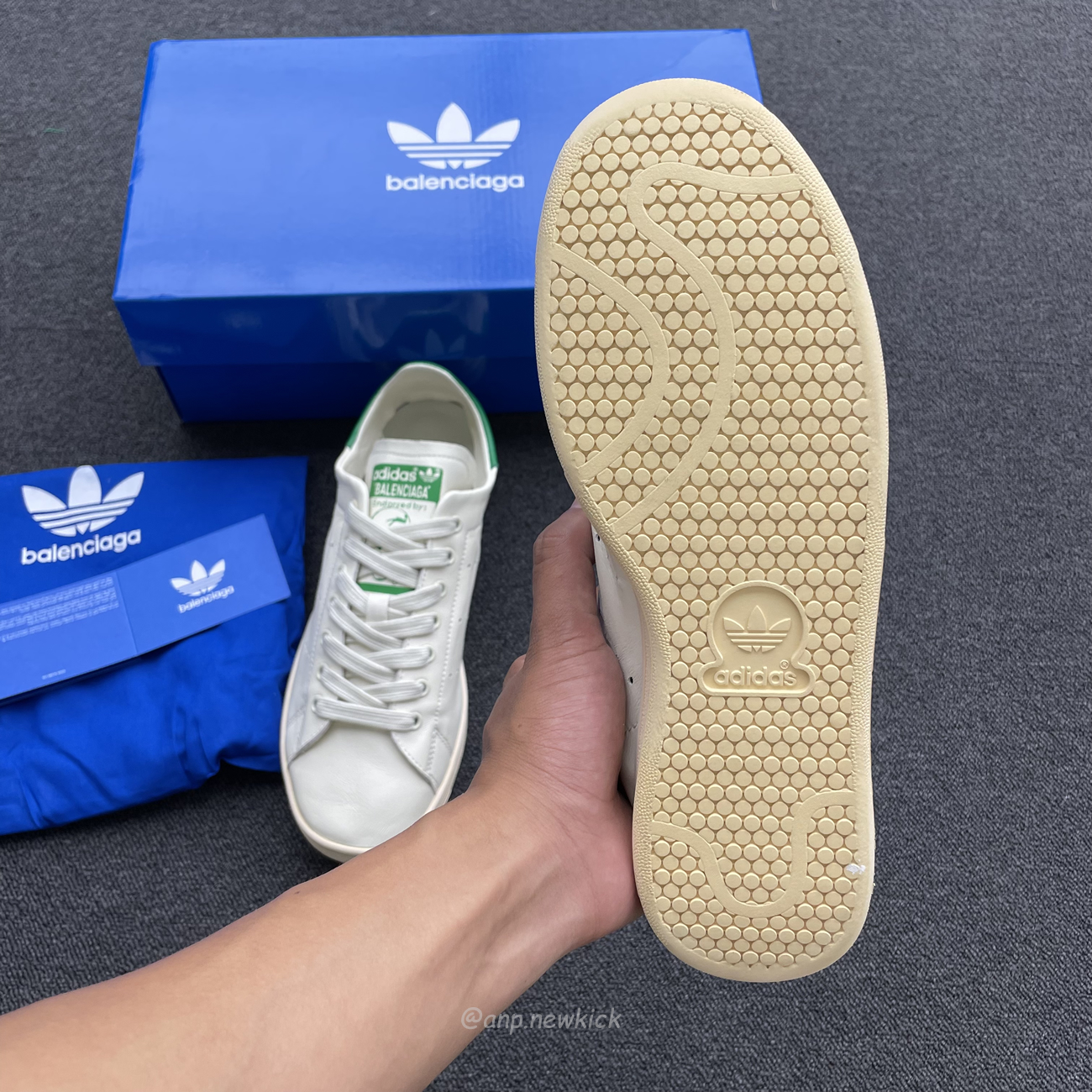 Adidas X Balenciaga Stan Smith Worn Out Off White Green 721835 Wbdv4 9703 (12) - www.newkick.org Adidas X Balenciaga Stan Smith Worn Out Off White Green 721835 Wbdv4 9703 (12) - www.newkick.org
