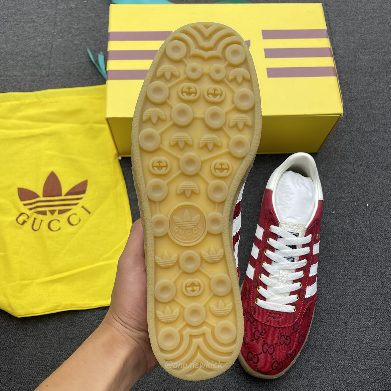 Adidas X Gucci Gazelle Original Gg Red 737967 Faaw3 6451 (3) - www.newkick.org Adidas X Gucci Gazelle Original Gg Red 737967 Faaw3 6451 (3) - www.newkick.org