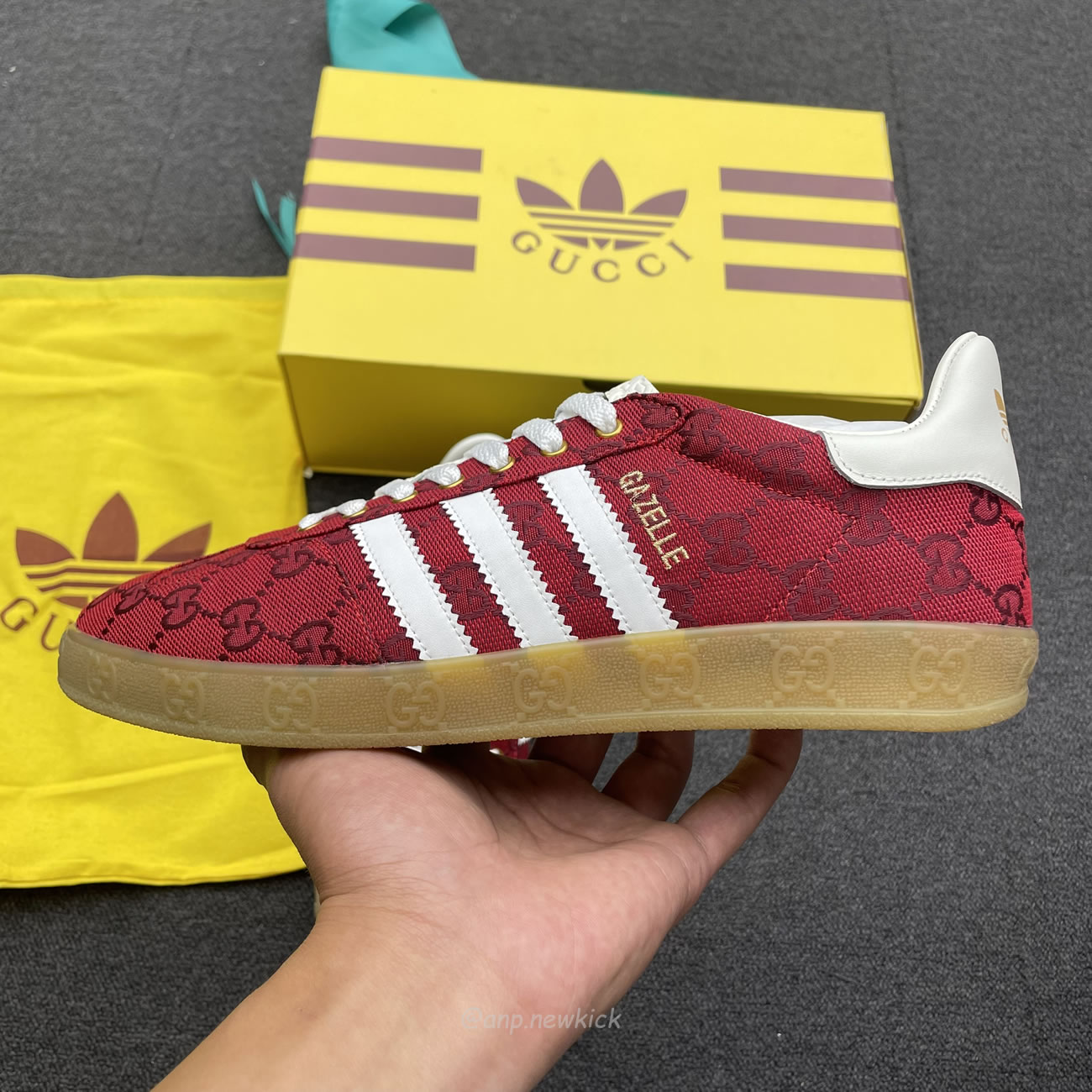 Adidas X Gucci Gazelle Original Gg Red 737967 Faaw3 6451 (4) - www.newkick.org Adidas X Gucci Gazelle Original Gg Red 737967 Faaw3 6451 (4) - www.newkick.org