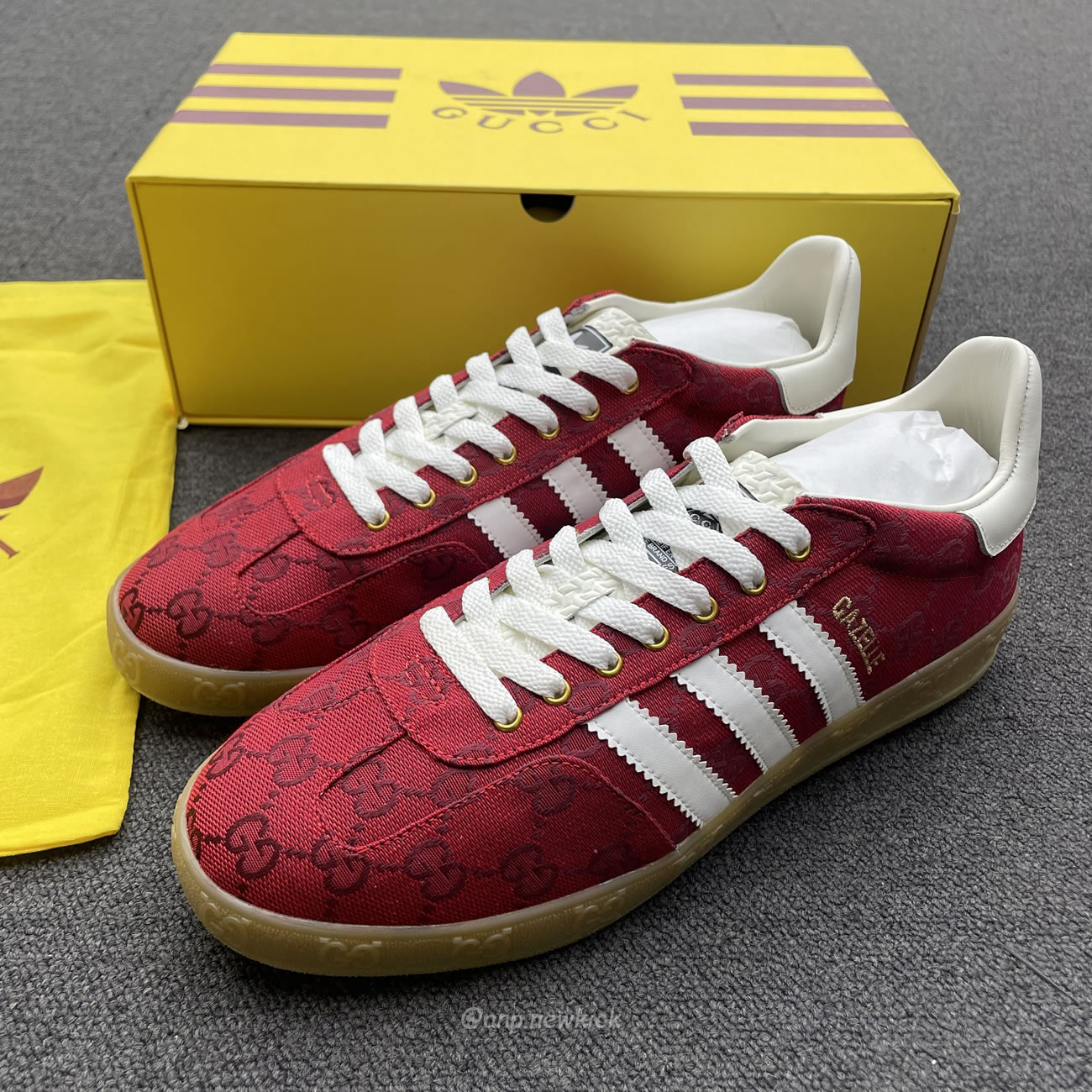 Adidas X Gucci Gazelle Original Gg Red 737967 Faaw3 6451 (7) - www.newkick.org Adidas X Gucci Gazelle Original Gg Red 737967 Faaw3 6451 (7) - www.newkick.org