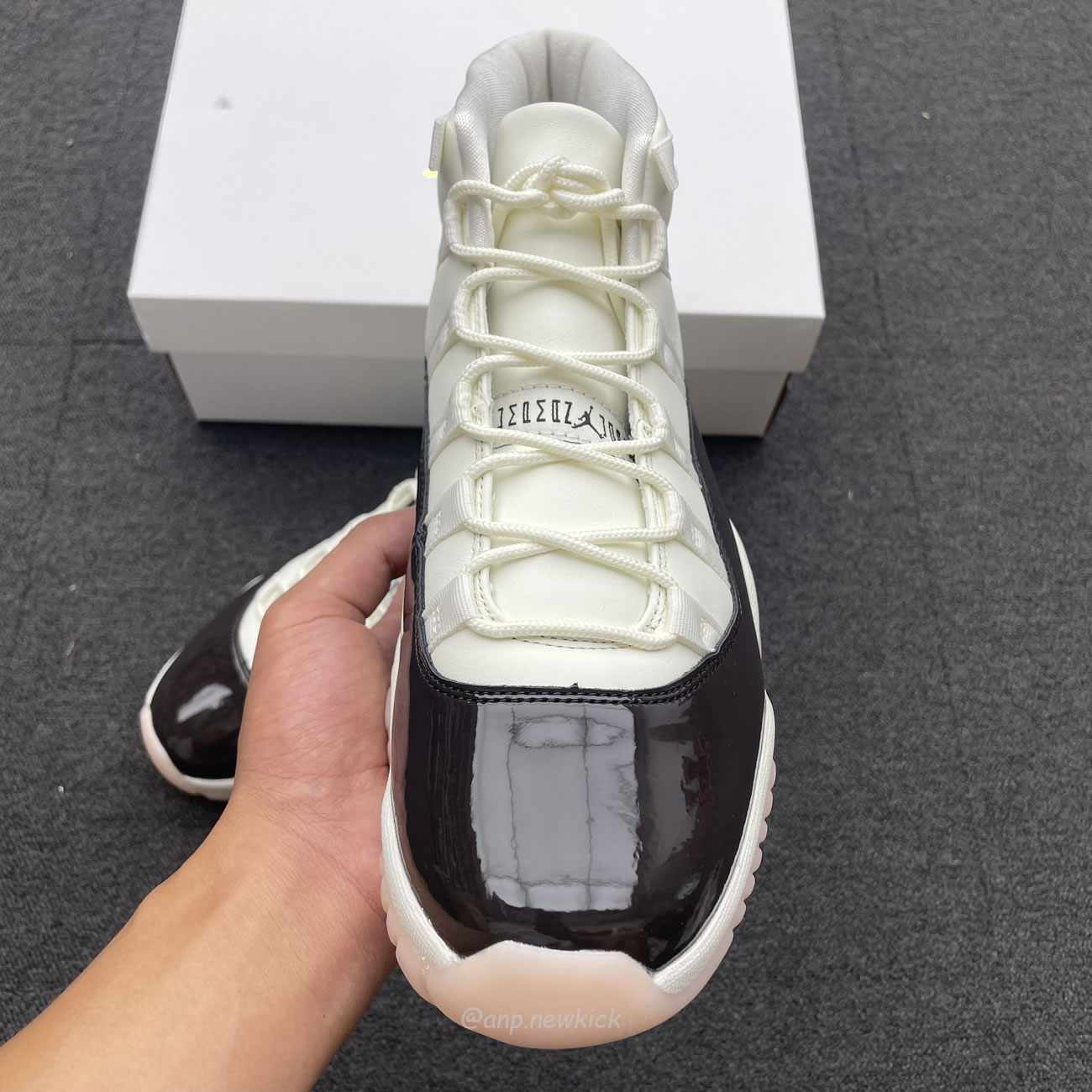 Air Jordan 11 Retro Neapolitan Ar0715 101 (6) - www.newkick.org