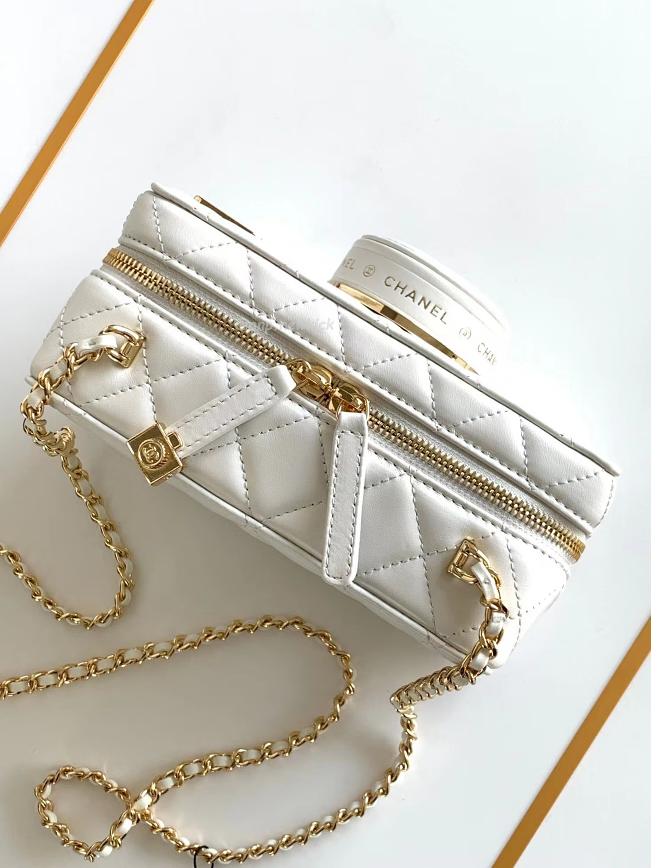 Chanel Camera Bag Lambskin White As4817 B16255 10601 (7) - www.newkick.org Chanel Camera Bag Lambskin White As4817 B16255 10601 (7) - www.newkick.org