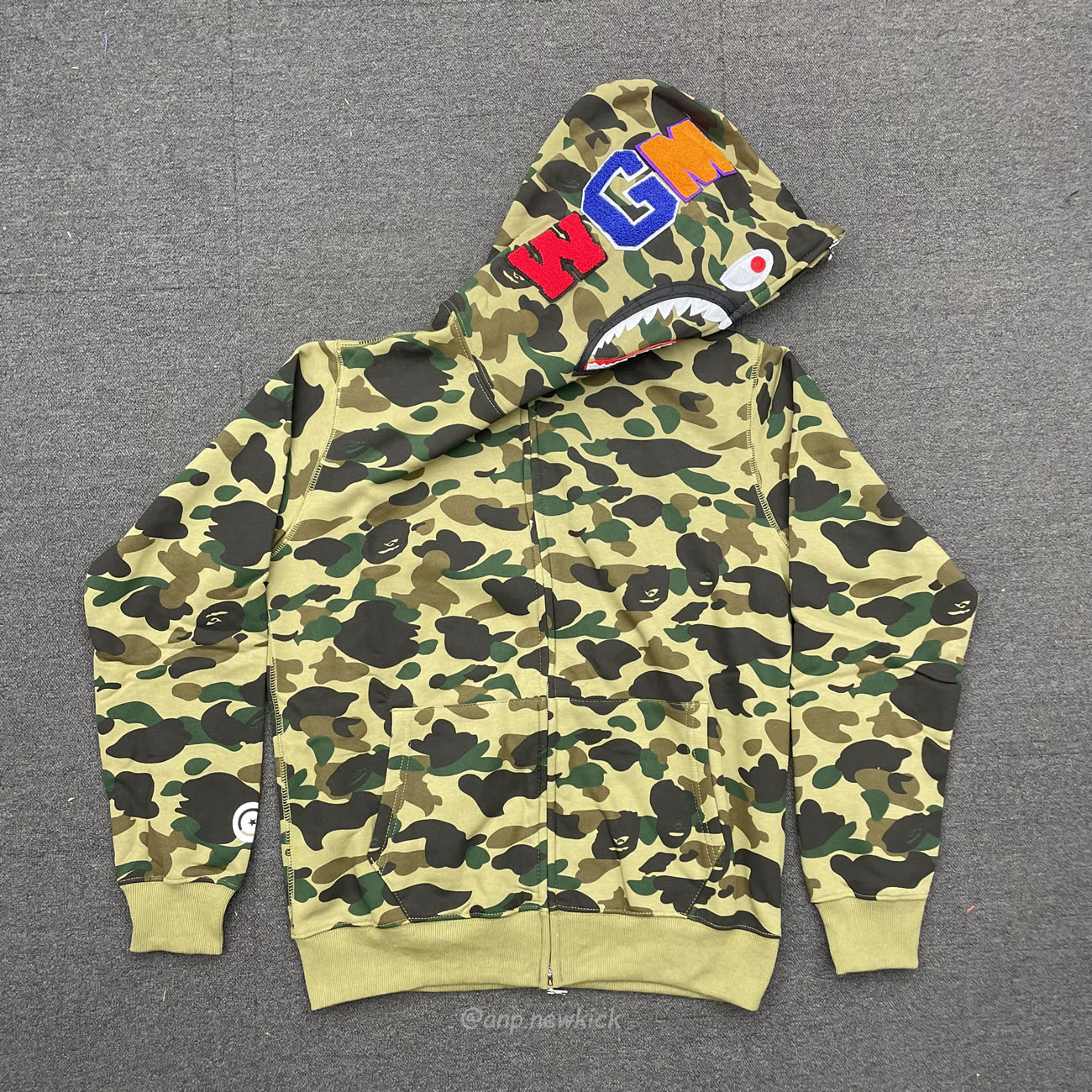 Bape Ladies 1st Camo Boa Shark Hoodie Green (5) - www.newkick.org Bape Ladies 1st Camo Boa Shark Hoodie Green (5) - www.newkick.org