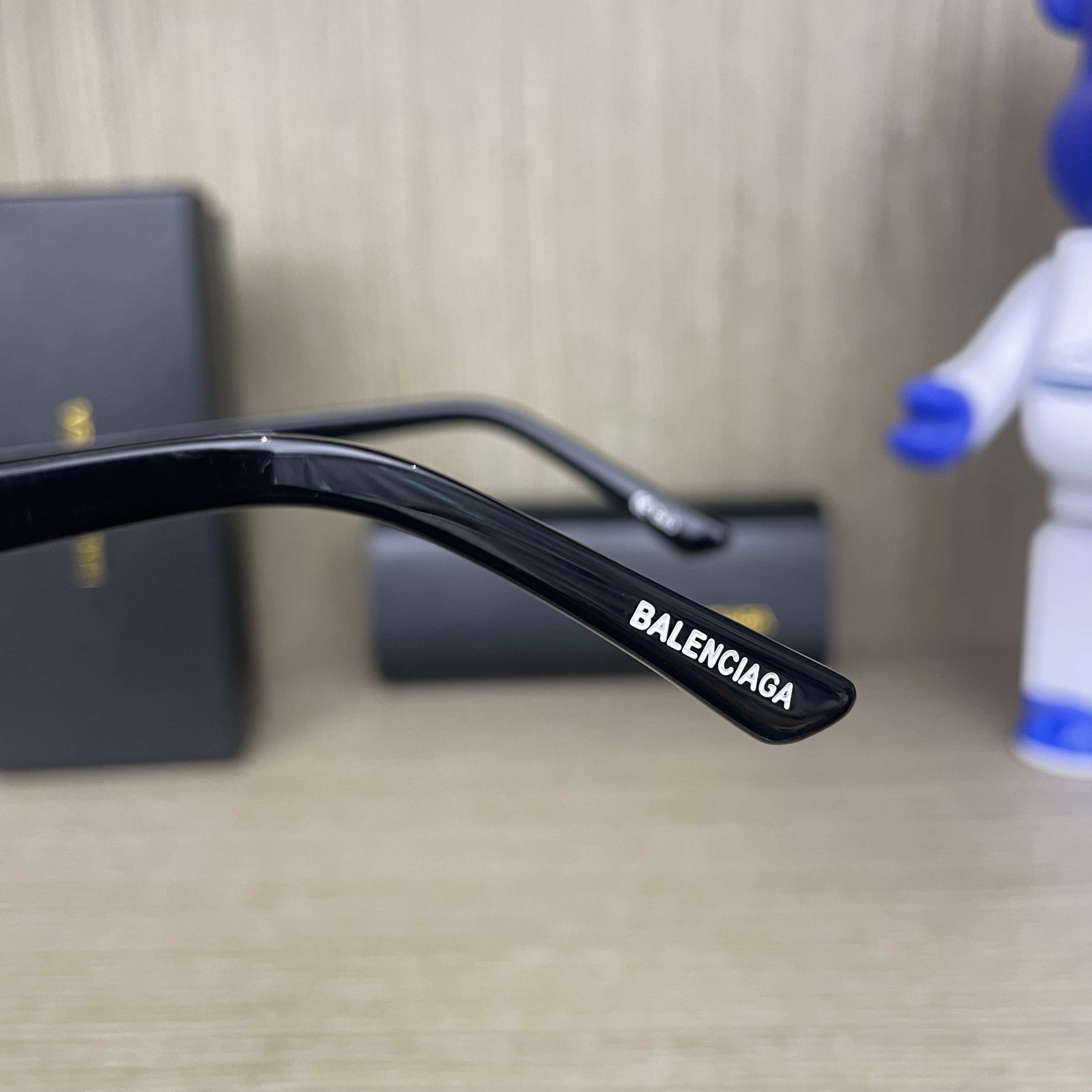 Balenciaga Unisex Sunglasses Bb0003s (3) - www.newkick.org