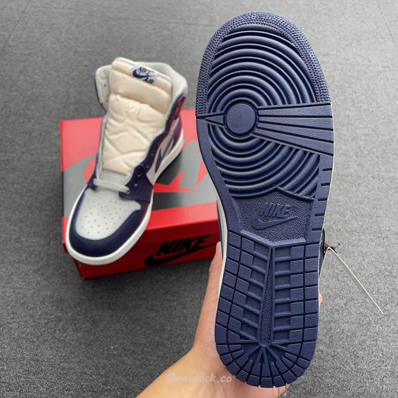 Air Jordan 1 Retro High 85 Georgetown Bq4422 400 (12) - www.newkick.org