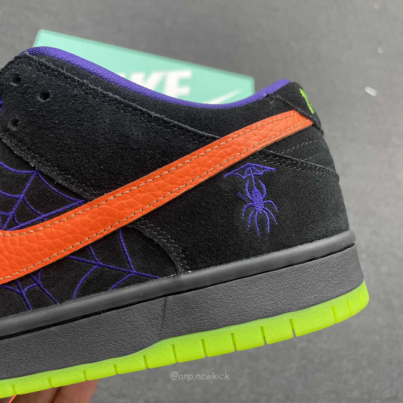 Nike Sb Dunk Low Night Of Mischief Halloween Bq6817 006 (14) - www.newkick.org Nike Sb Dunk Low Night Of Mischief Halloween Bq6817 006 (14) - www.newkick.org