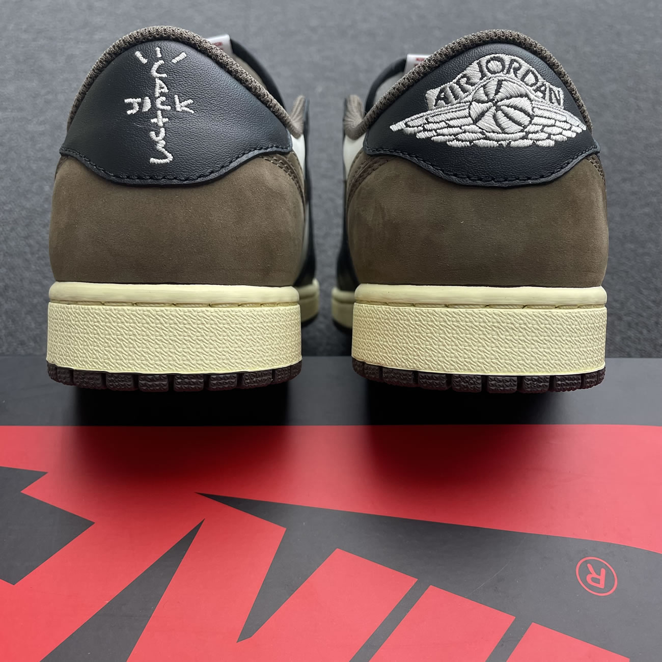 Air Jordan 1 Low Cq4277 105 (3) - www.newkick.org