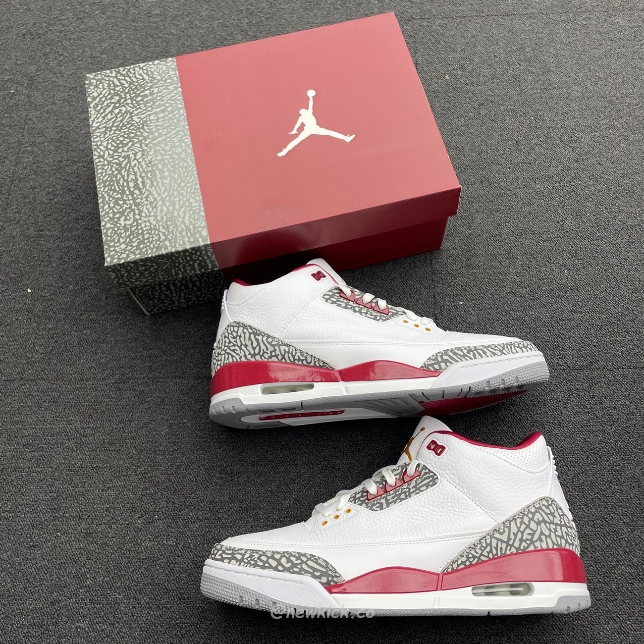 Air Jordan 3 Retro Cardinal Red Ct8532 126 (13) - www.newkick.org
