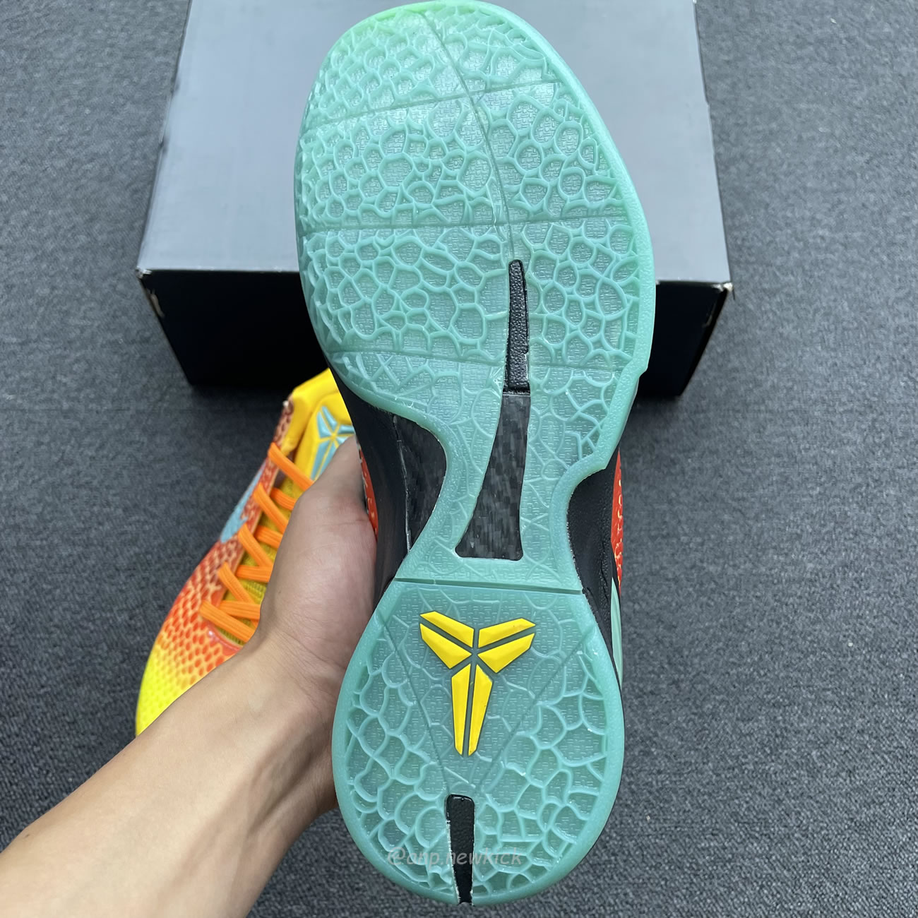 Nike Kobe 6 Orange County Cw2190 800 (9) - www.newkick.org