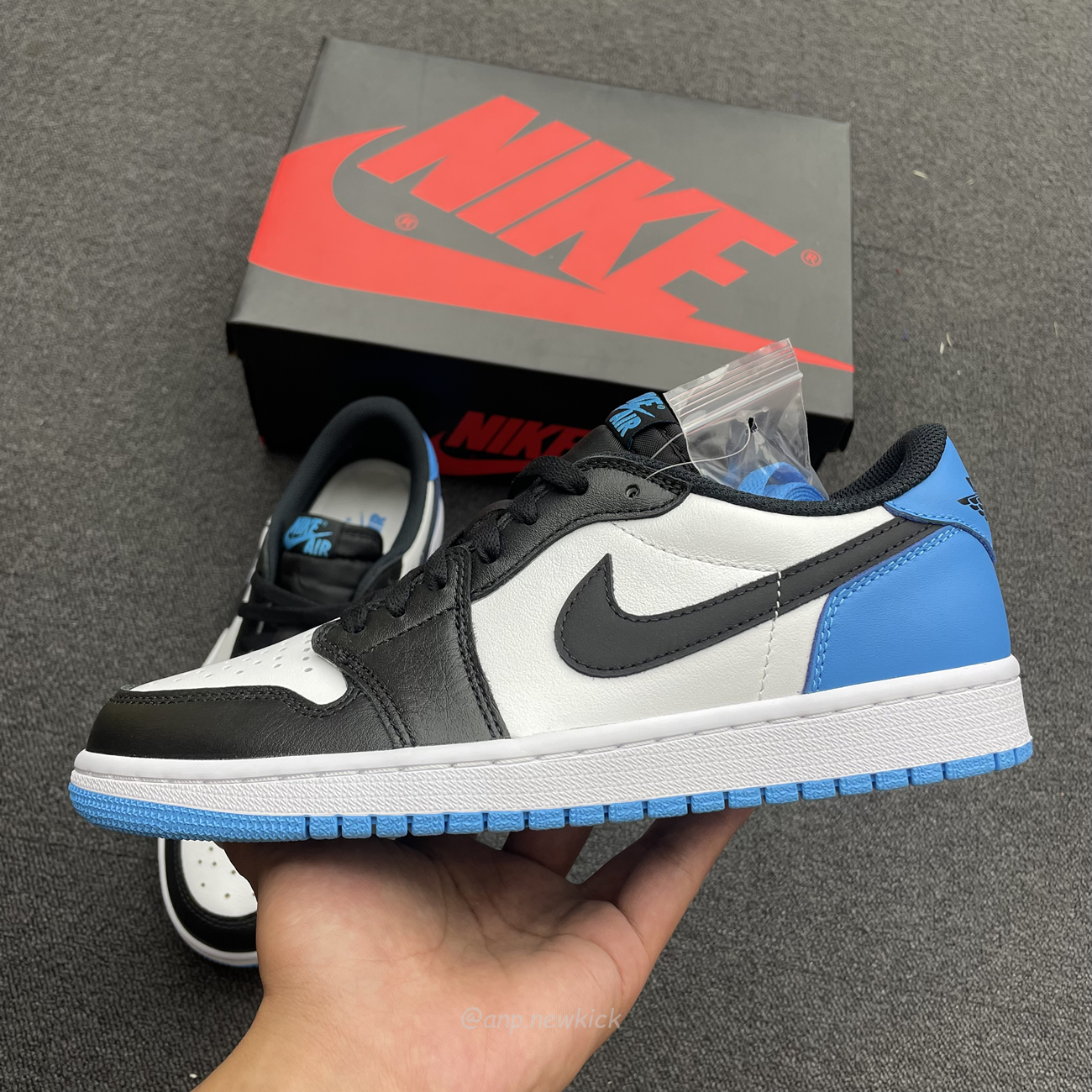 Air Jordan 1 Retro Low Og Black Dark Powder Blue Cz0790 104 (4) - www.newkick.org