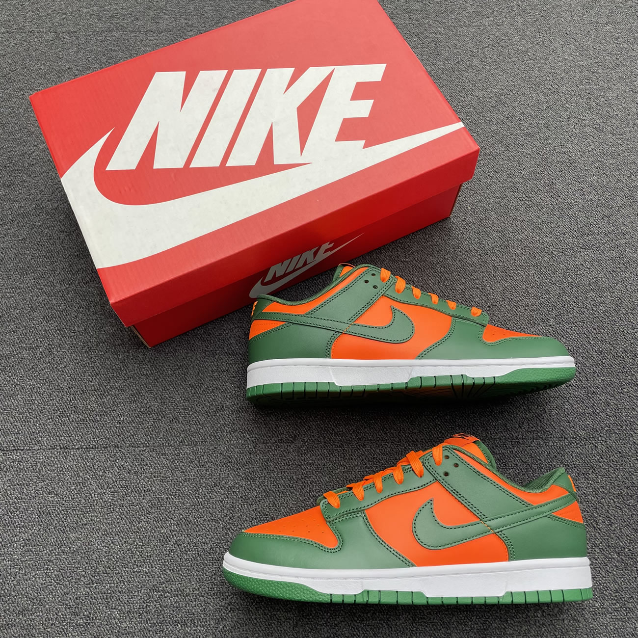 Nike Dunk Low Miami Hurricanes Dd1391 300 (7) - www.newkick.org