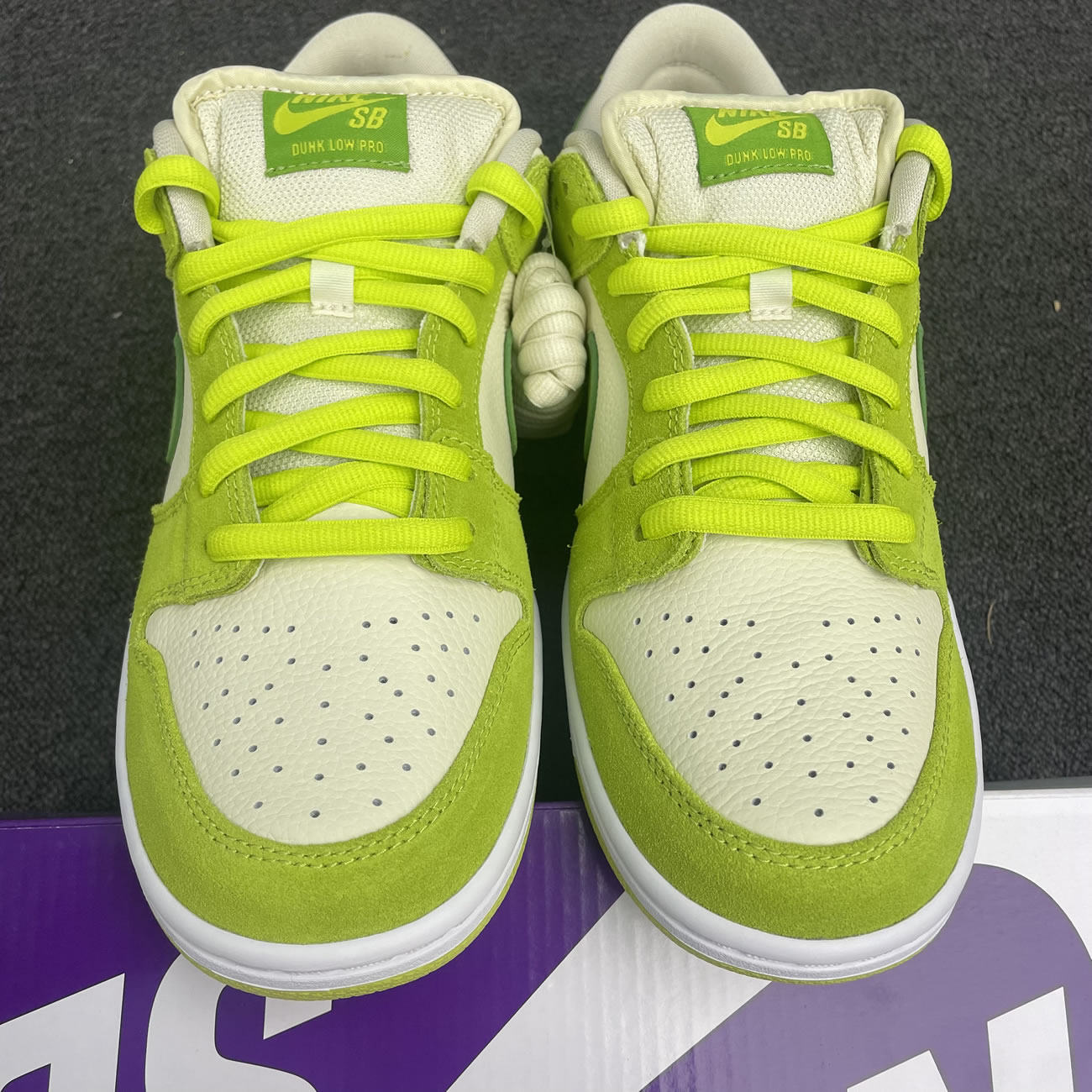 Nike Sb Skateboard Dunk Low Pro Green Apple Dm0807 300 (7) - www.newkick.org Nike Sb Skateboard Dunk Low Pro Green Apple Dm0807 300 (7) - www.newkick.org
