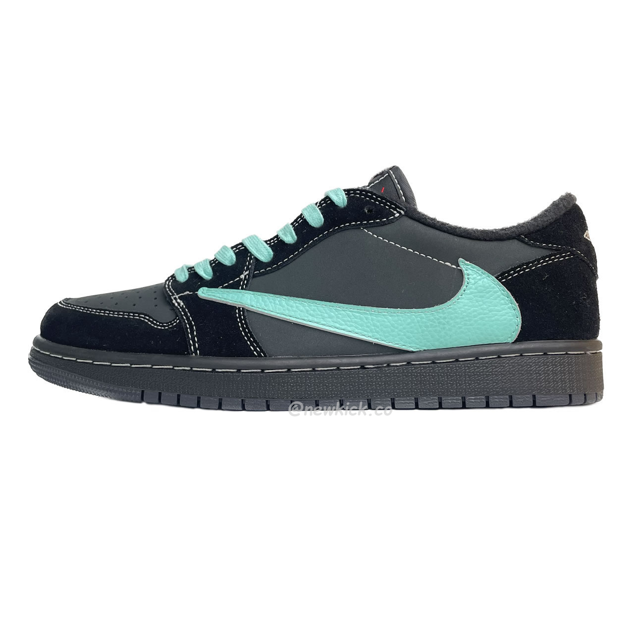 Air Jordan 1 Low Dazzles With Tiffany Cus Travis Dm7866 311 (1) - www.newkick.org Air Jordan 1 Low Dazzles With Tiffany Cus Travis Dm7866 311 (1) - www.newkick.org