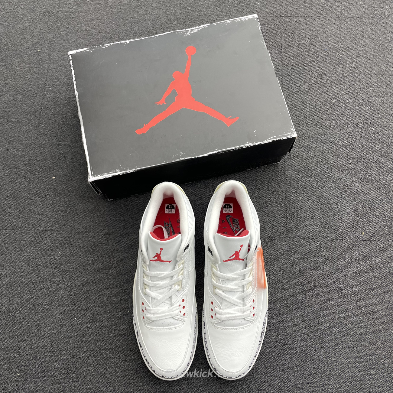 Air Jordan 3 Retro White Cement Reimagined Dn3707 100 (17) - www.newkick.org