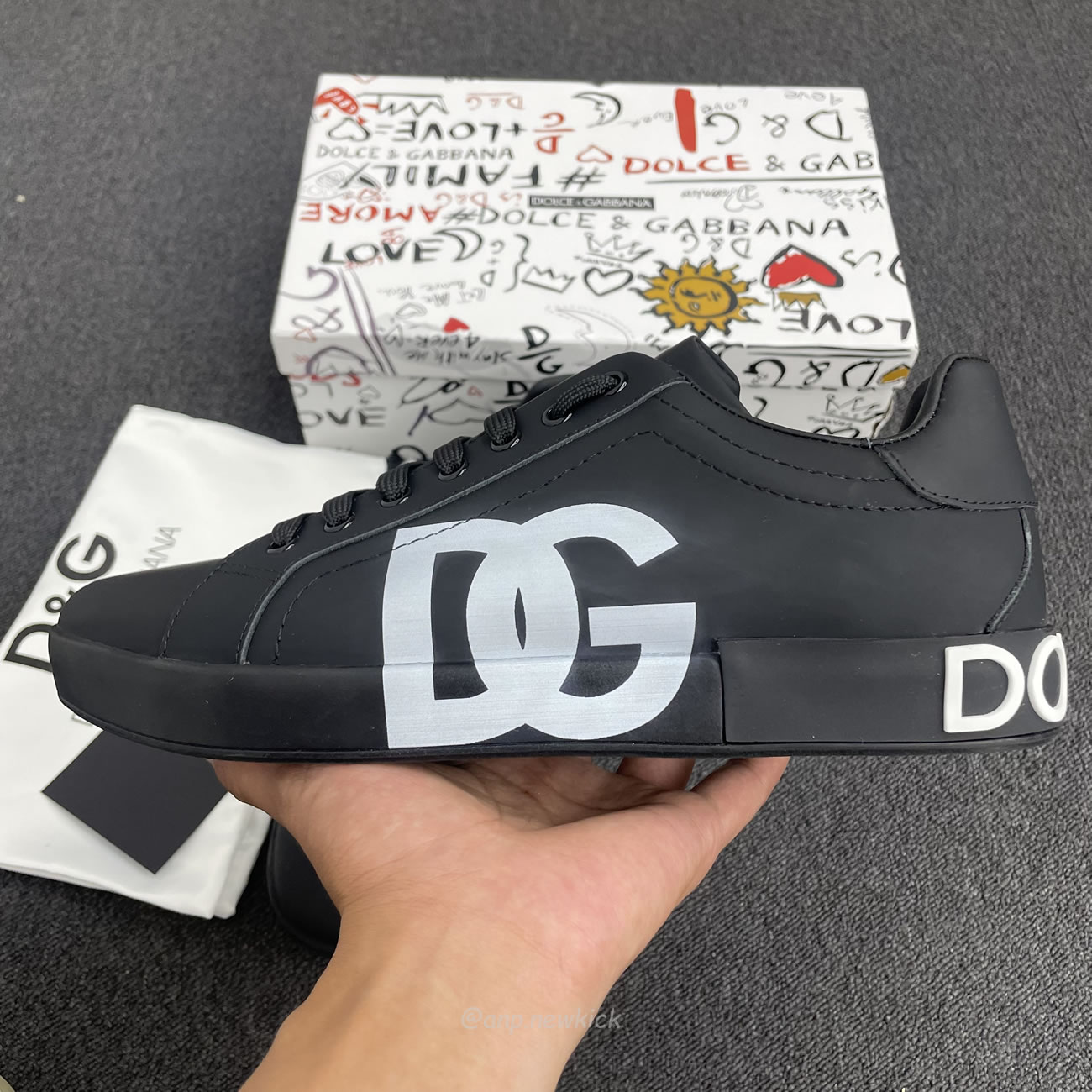 Dolce Gabbana Dg Logo Print Portofino Napa Calf Leather Sneakers (22) - www.newkick.org Dolce Gabbana Dg Logo Print Portofino Napa Calf Leather Sneakers (22) - www.newkick.org