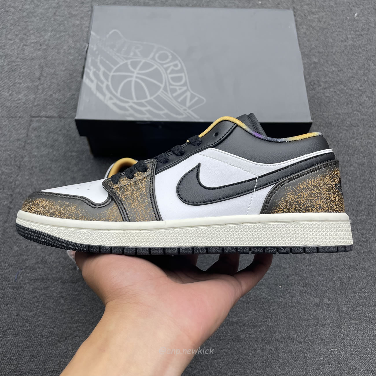 Air Jordan 1 Low Se Wear Away Yellow Dq8422 001 (11) - www.newkick.org Air Jordan 1 Low Se Wear Away Yellow Dq8422 001 (11) - www.newkick.org
