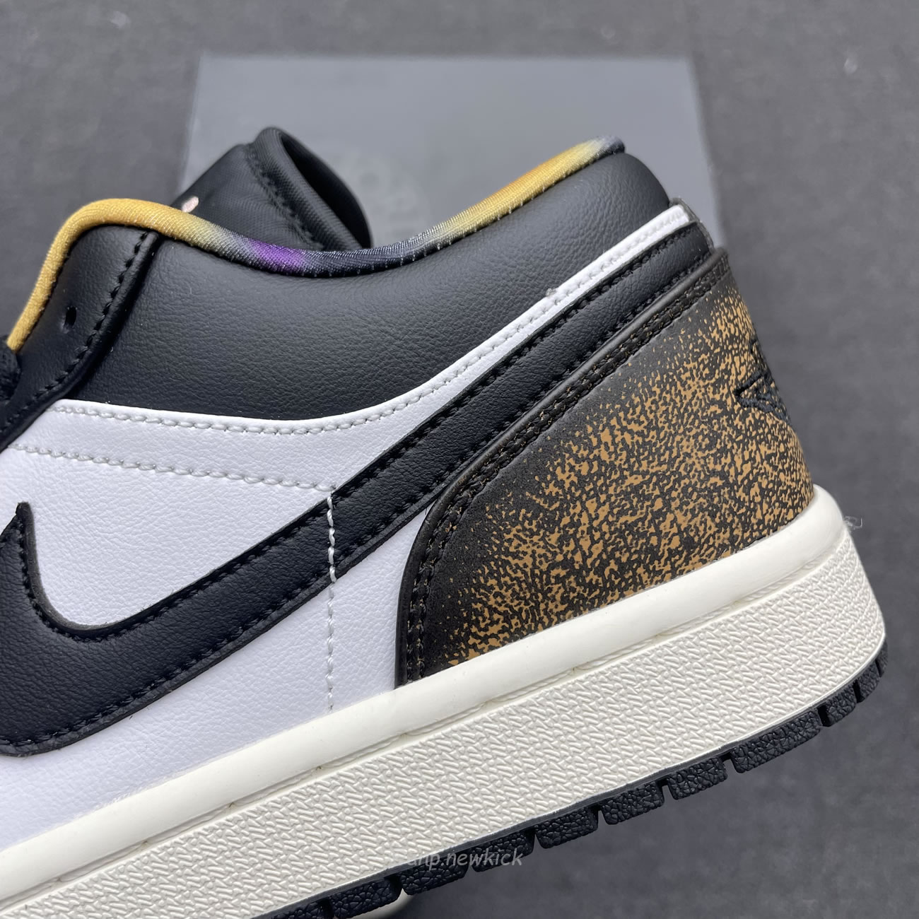 Air Jordan 1 Low Se Wear Away Yellow Dq8422 001 (7) - www.newkick.org Air Jordan 1 Low Se Wear Away Yellow Dq8422 001 (7) - www.newkick.org