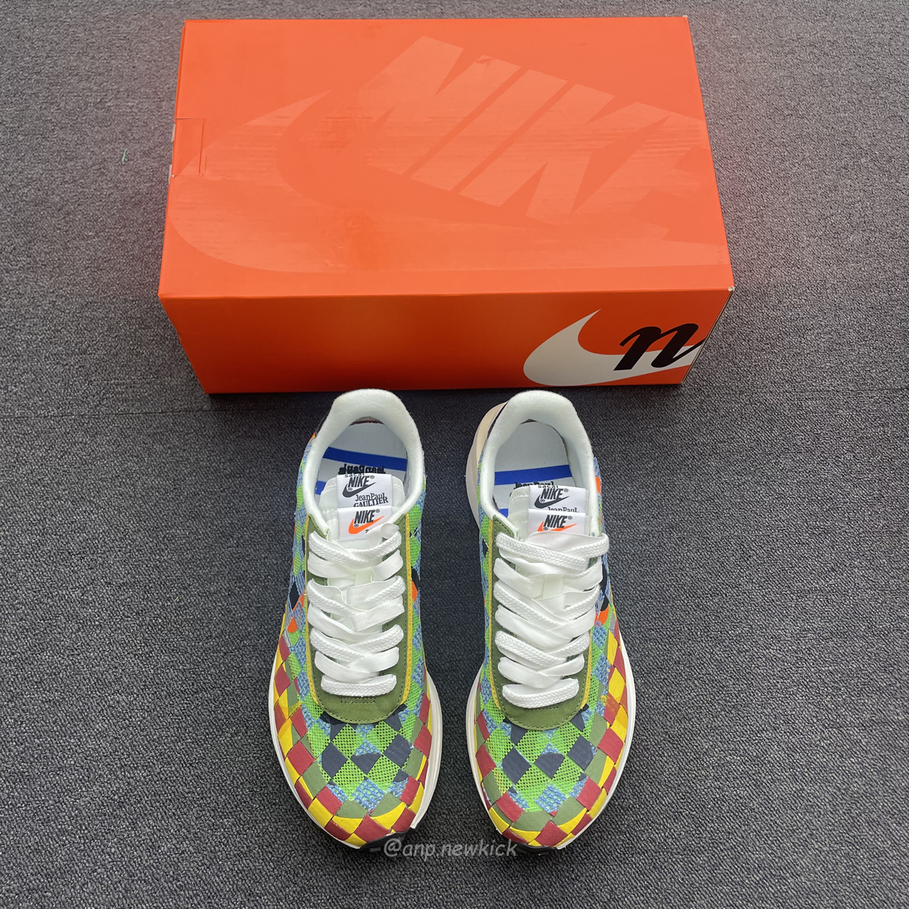 Sacai X Nike Waffe Woven White Green Gusto Dr5209 300 Dr5209 100 (16) - www.newkick.org