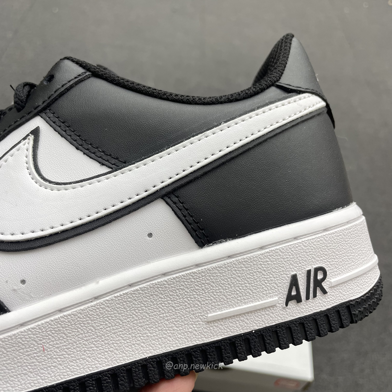 Nike Air Force 1 07 Low White Black Outline Swoosh White Swoosh Panda Dv0788 103 Dv0788 001 (5) - www.newkick.org Nike Air Force 1 07 Low White Black Outline Swoosh White Swoosh Panda Dv0788 103 Dv0788 001 (5) - www.newkick.org