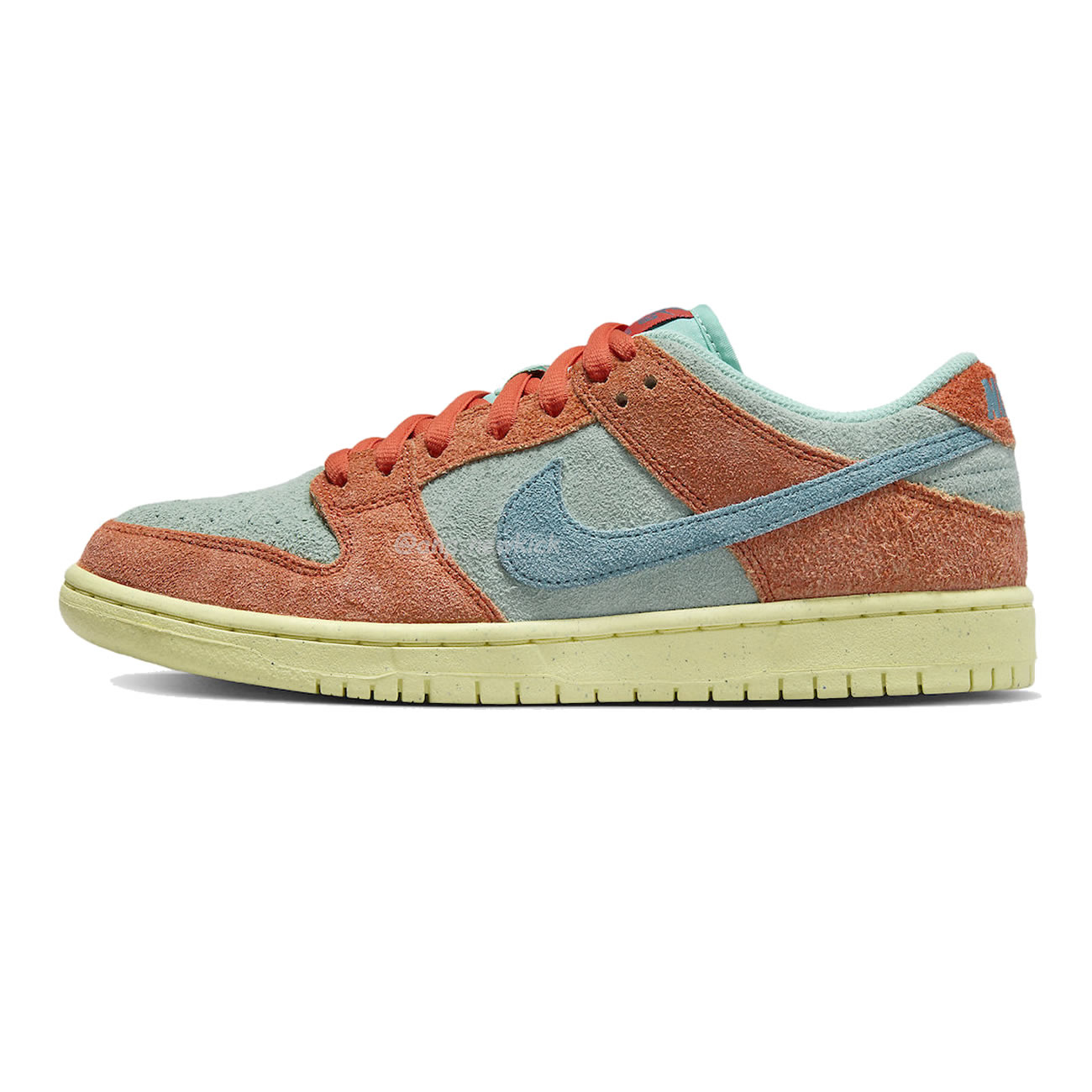 Nike Sb Dunk Low Orange Emerald Rise Dv5429 800 (1) - www.newkick.org