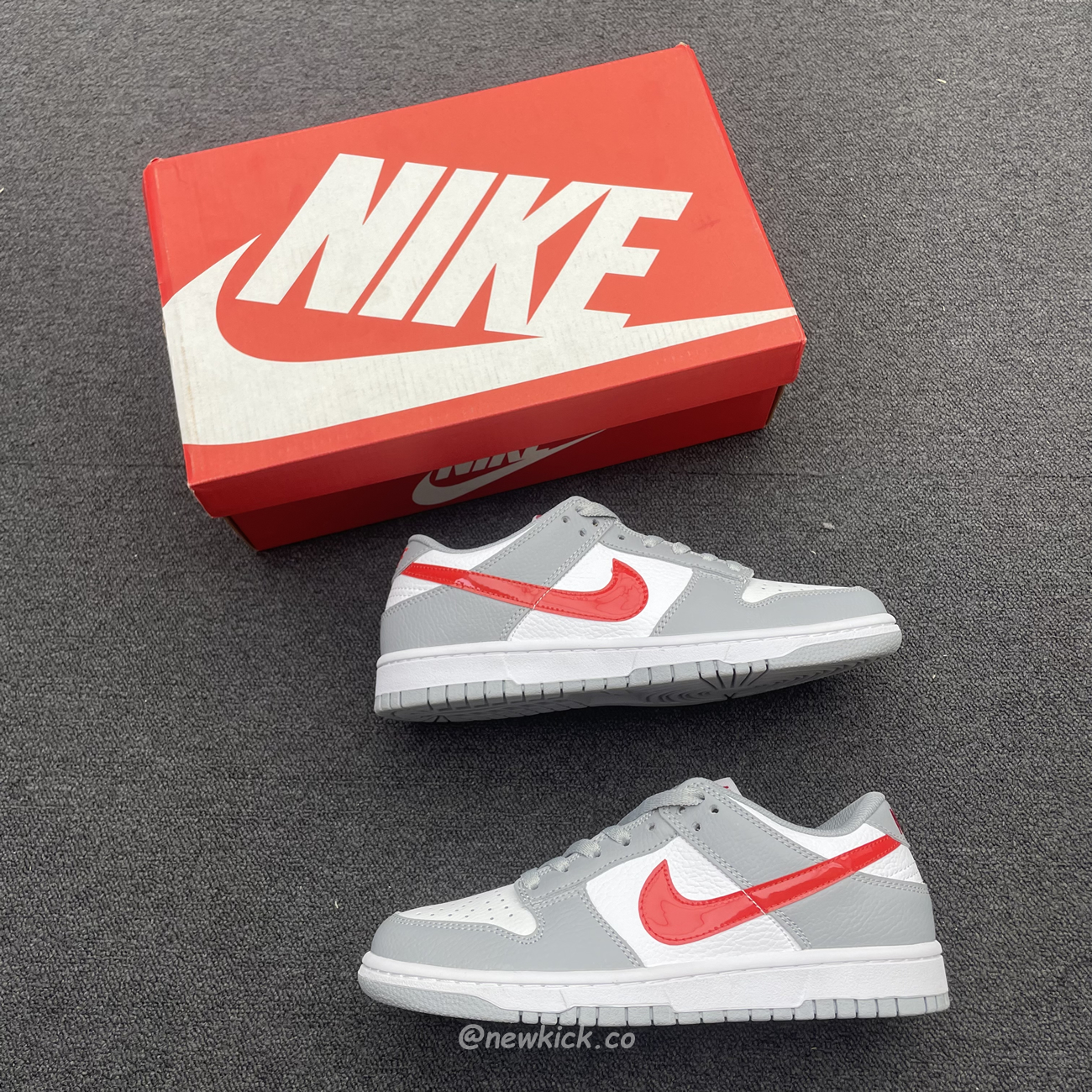 Nike Dunk Low White Wolf Grey University Red Gs Dv7149 001 (14) - www.newkick.org Nike Dunk Low White Wolf Grey University Red Gs Dv7149 001 (14) - www.newkick.org