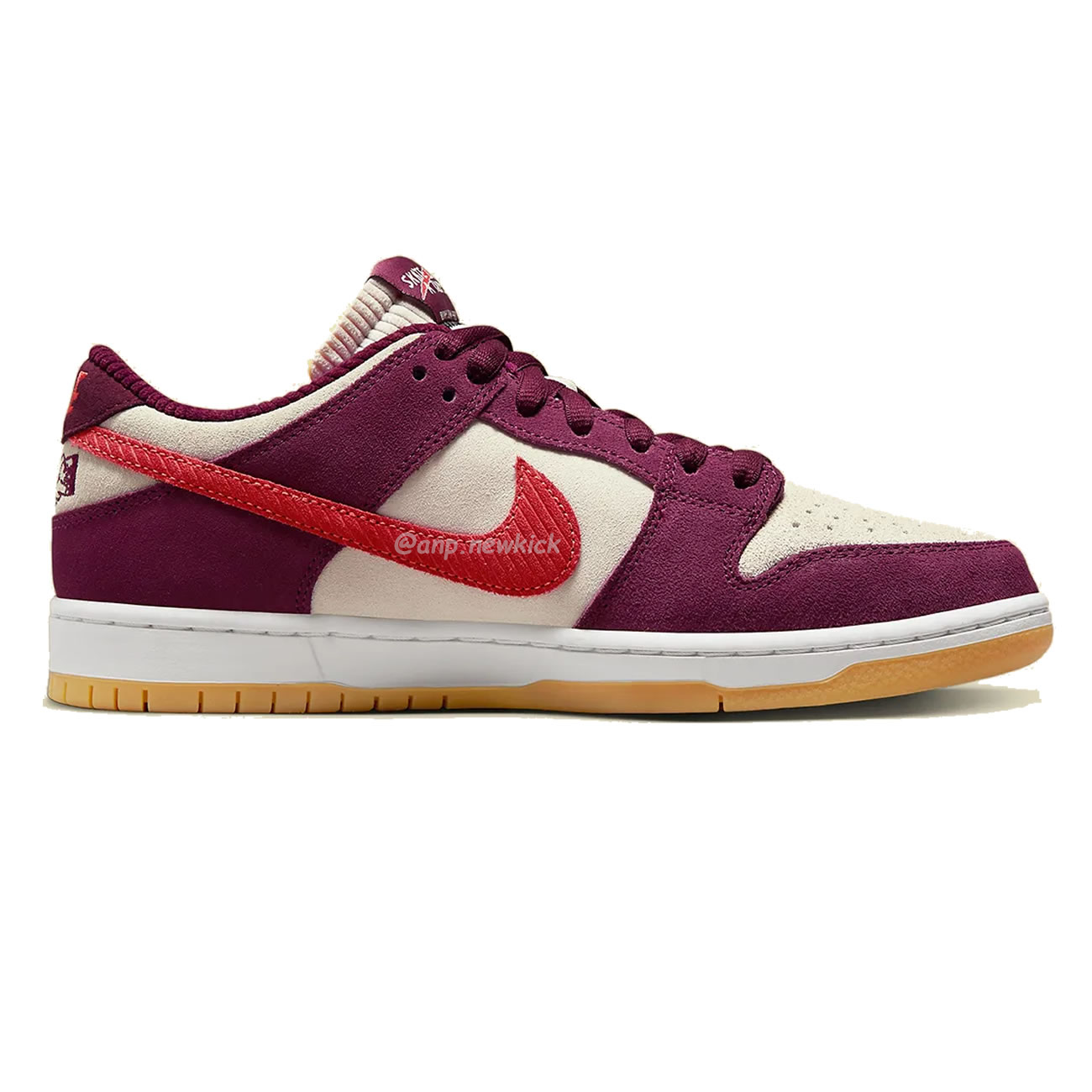 Nike Sb Dunk Low Skate Like A Girl Dx4589 600 (11) - www.newkick.org Nike Sb Dunk Low Skate Like A Girl Dx4589 600 (11) - www.newkick.org