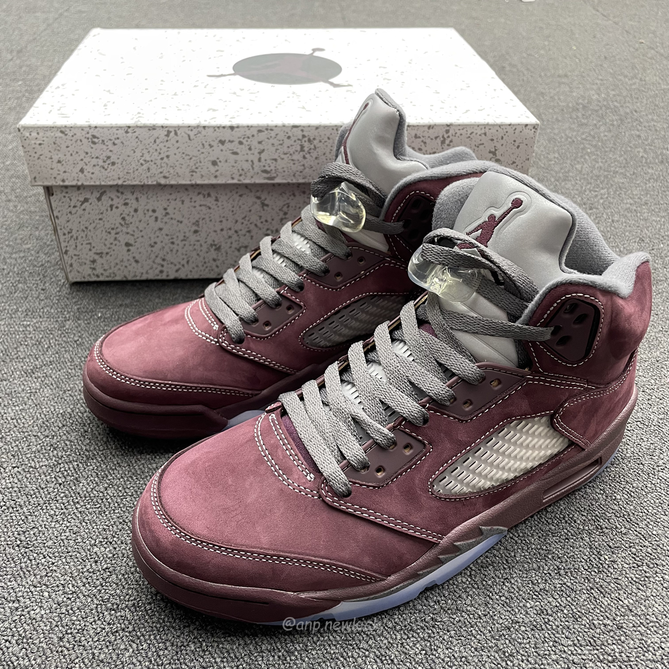 Air Jordan 5 Retro Burgundy 2023 Dz4131 600 (5) - www.newkick.org