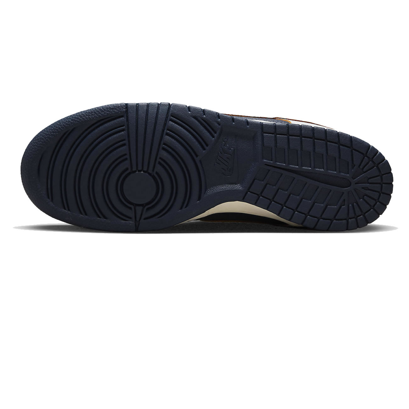 Nike Sb Dunk Low Huf New York City Fd8775 100 (5) - www.newkick.org