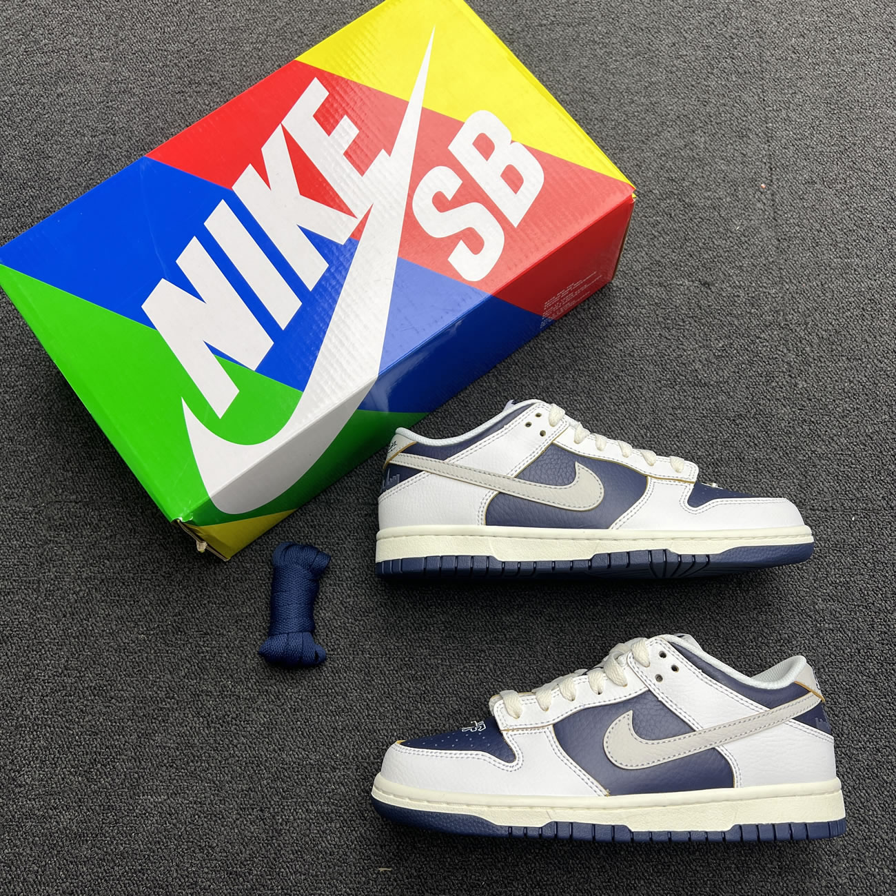 Nike Sb Dunk Low Huf New York City Fd8775 100 (7) - www.newkick.org