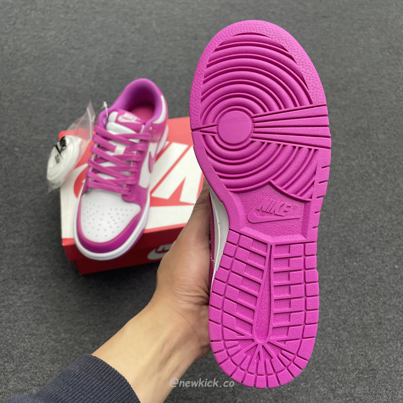 Nike Dunk Low Active Fuchsia Fj0704 100 (7) - www.newkick.org Nike Dunk Low Active Fuchsia Fj0704 100 (7) - www.newkick.org