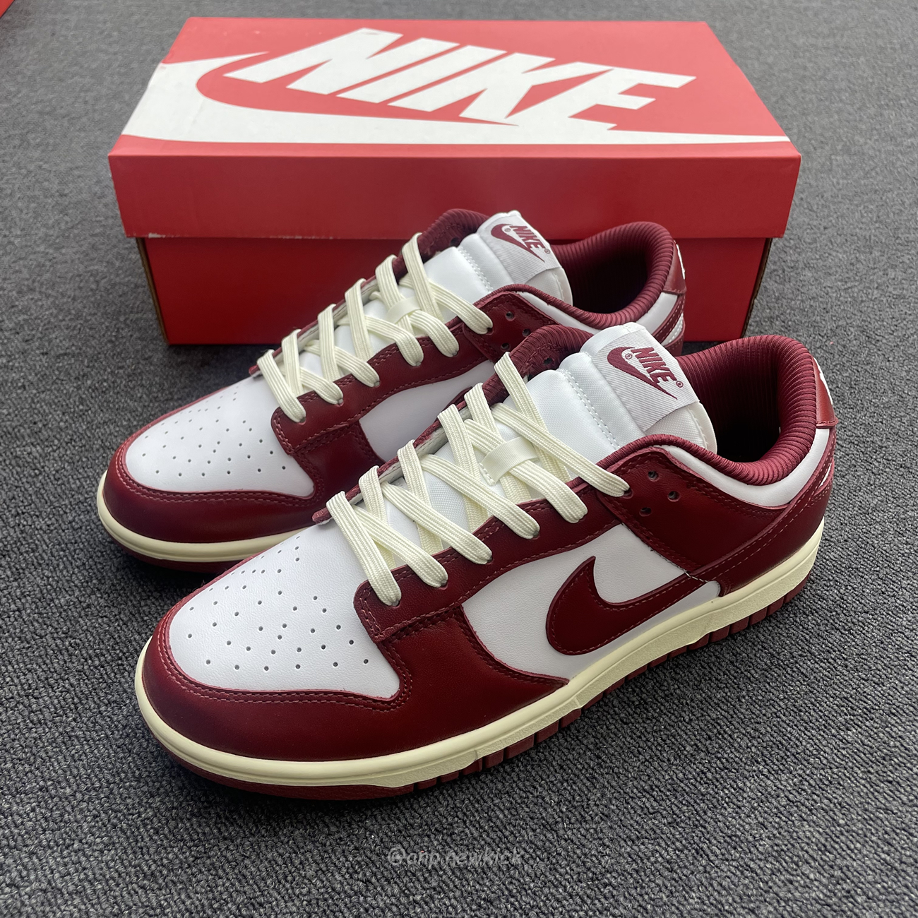 Nike Dunk Low Prm Vintage Team Red Fj4555 100 (9) - www.newkick.org Nike Dunk Low Prm Vintage Team Red Fj4555 100 (9) - www.newkick.org