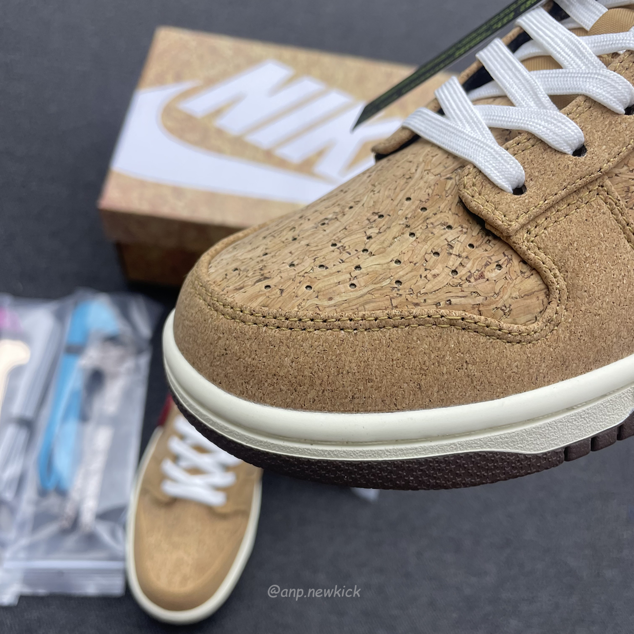 Nike Dunk Low Sp Clot Cork Fn0317 121 (13) - www.newkick.org Nike Dunk Low Sp Clot Cork Fn0317 121 (13) - www.newkick.org