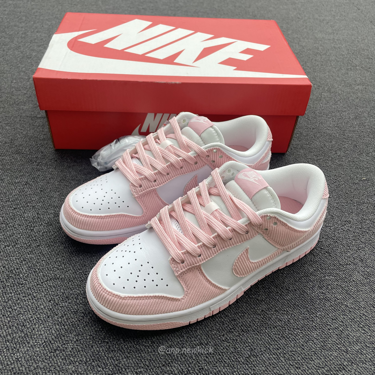 Nike Dunk Low Pink Corduroy Fn7167 100 (3) - www.newkick.org
