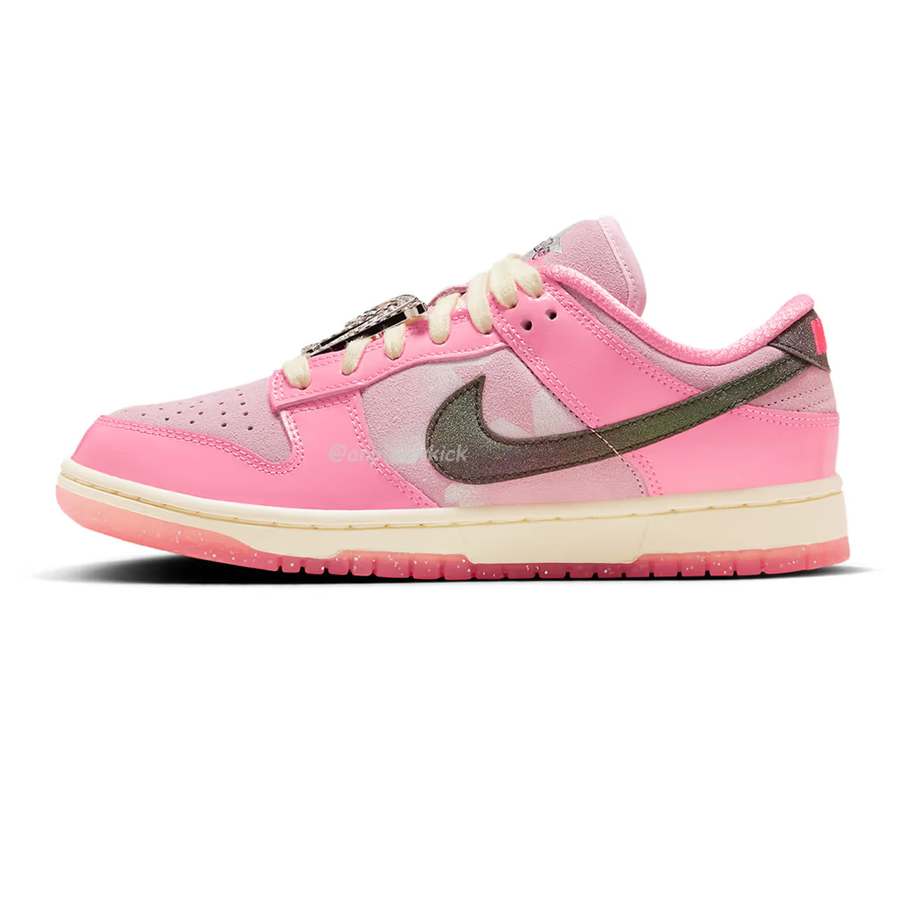Nike Dunk Low Lx Barbie Fn8927 621 (1) - www.newkick.org