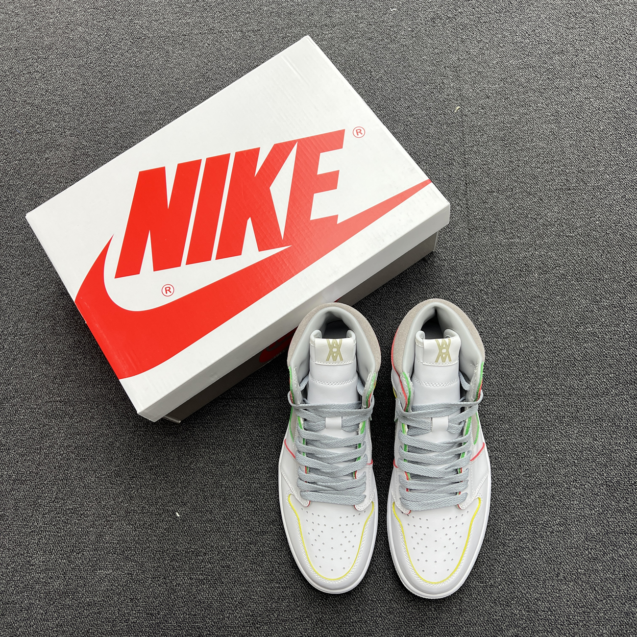 Air Jordan 1 Retro High Daniel Arsham Grey H022 (4) - www.newkick.org Air Jordan 1 Retro High Daniel Arsham Grey H022 (4) - www.newkick.org