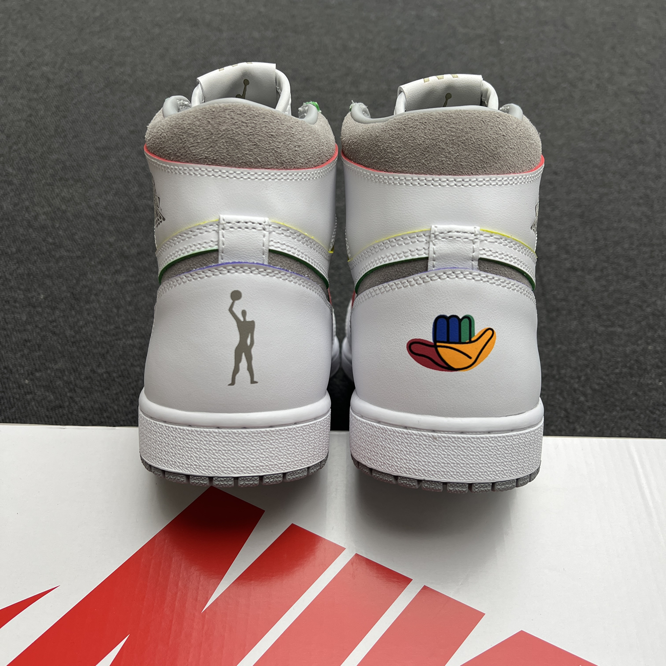Air Jordan 1 Retro High Daniel Arsham Grey H022 (5) - www.newkick.org Air Jordan 1 Retro High Daniel Arsham Grey H022 (5) - www.newkick.org