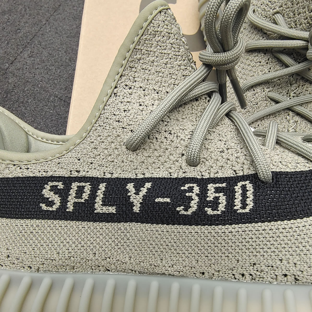 Adidas Yeezy Boost 350 V2 Granite Hq2059 (7) - www.newkick.org Adidas Yeezy Boost 350 V2 Granite Hq2059 (7) - www.newkick.org