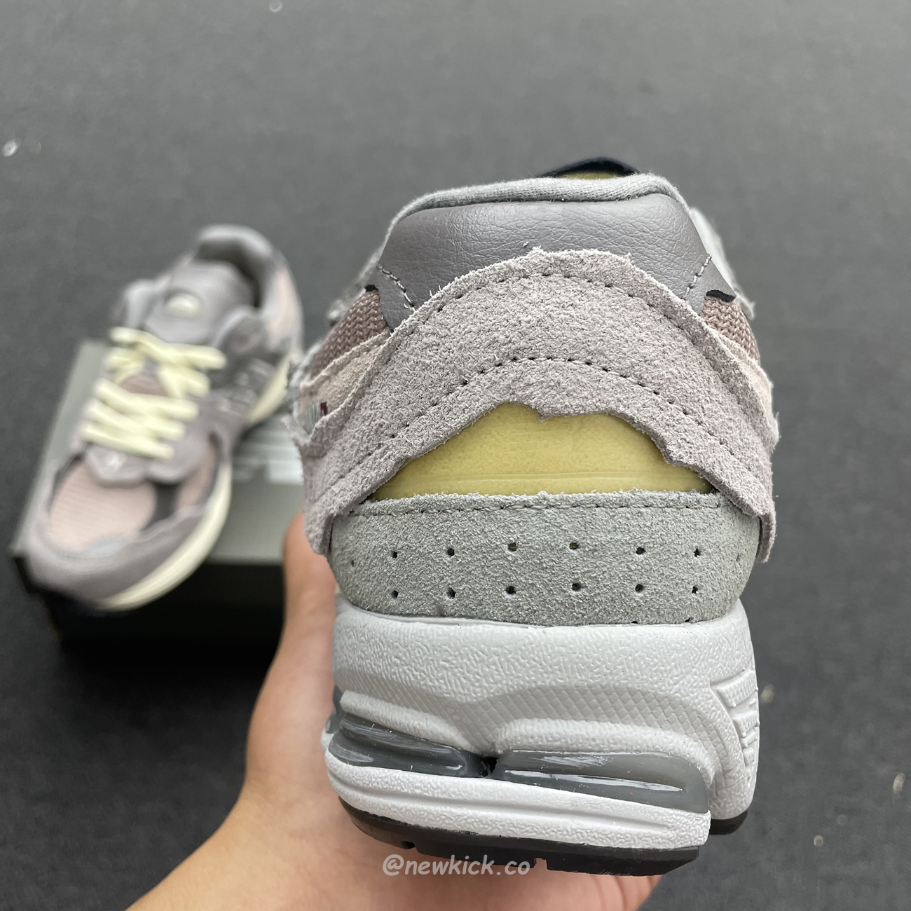 New Balance 2002r Protection Pack Lunar New Year Dusty Lilac M2002rdy (15) - www.newkick.org