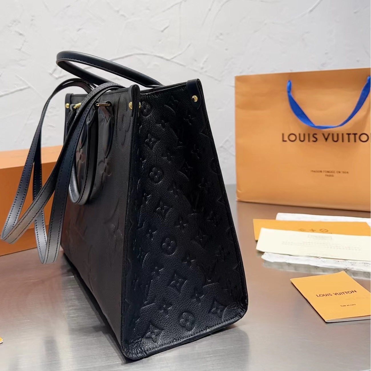 Louis Vuitton Onthego Empreinte M L Black M45595 (40) - www.newkick.org