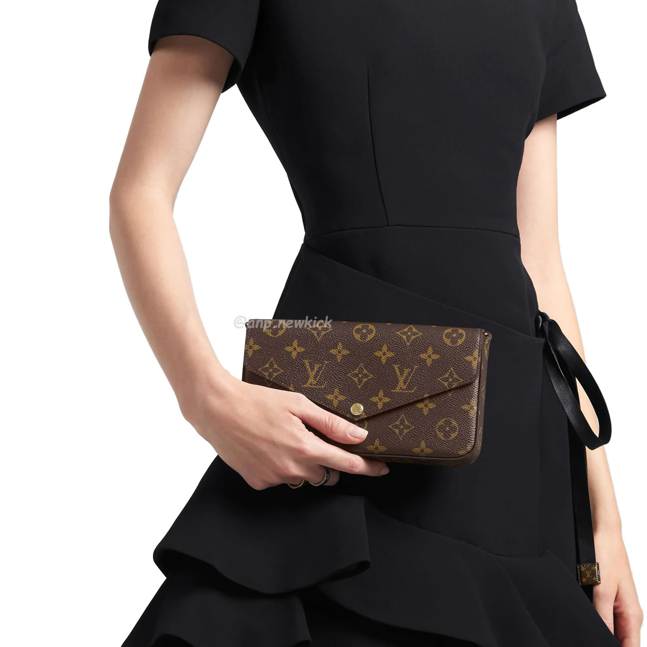Louis Vuitton Pochette Crossbody Bag M61276 (12) - www.newkick.org