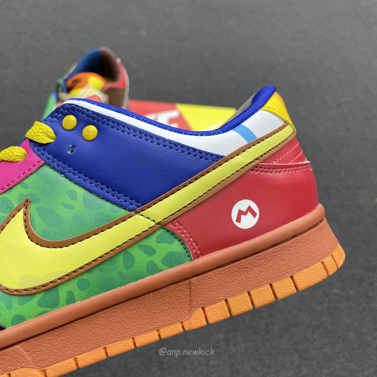 Nike Sb Zoom Dunk Low Retro Mario Dh0952 100 (6) - www.newkick.org Nike Sb Zoom Dunk Low Retro Mario Dh0952 100 (6) - www.newkick.org