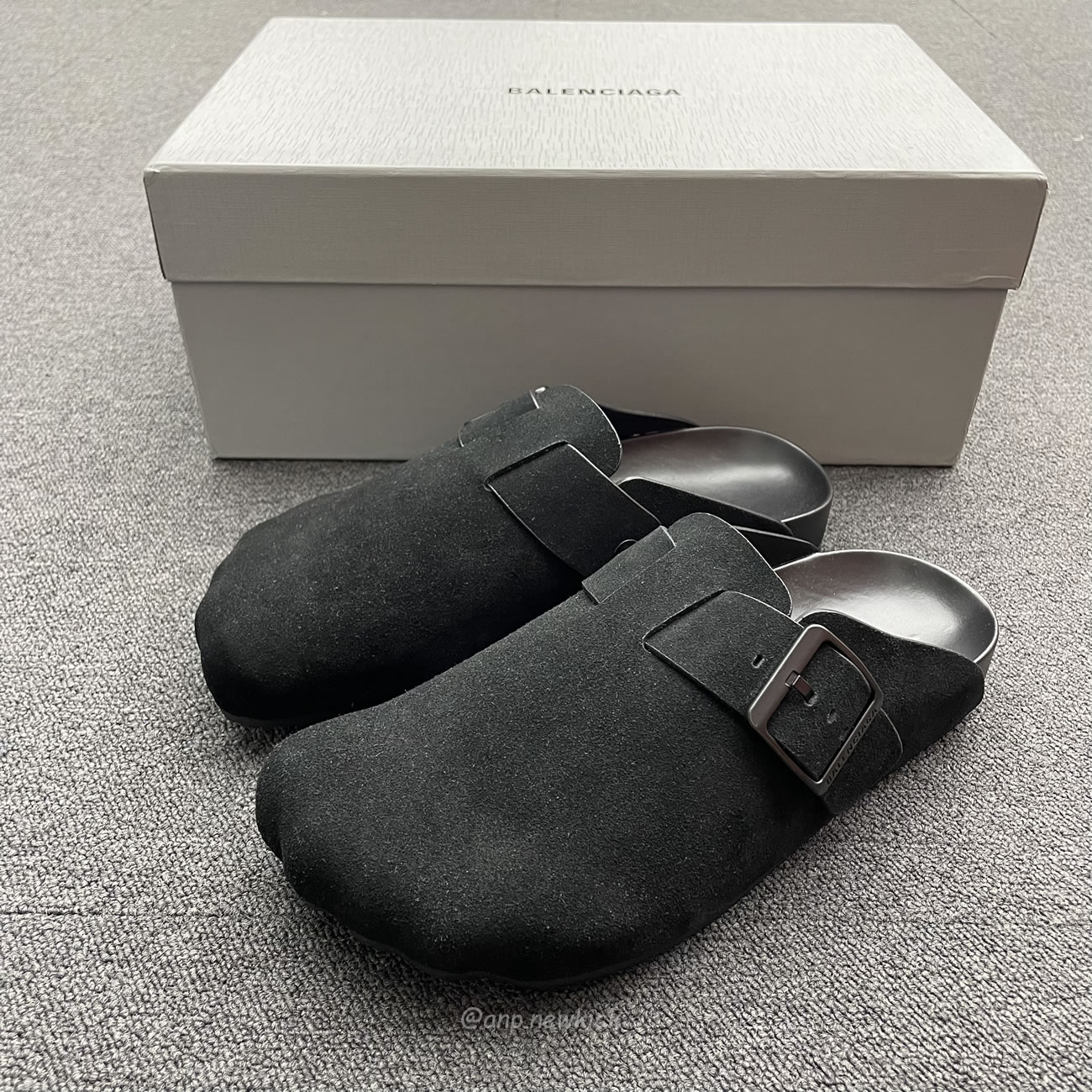 Balenciaga 2024 Five Toed Contour Sunday Flat Sole Muller Shoes (4) - www.newkick.org Balenciaga 2024 Five Toed Contour Sunday Flat Sole Muller Shoes (4) - www.newkick.org