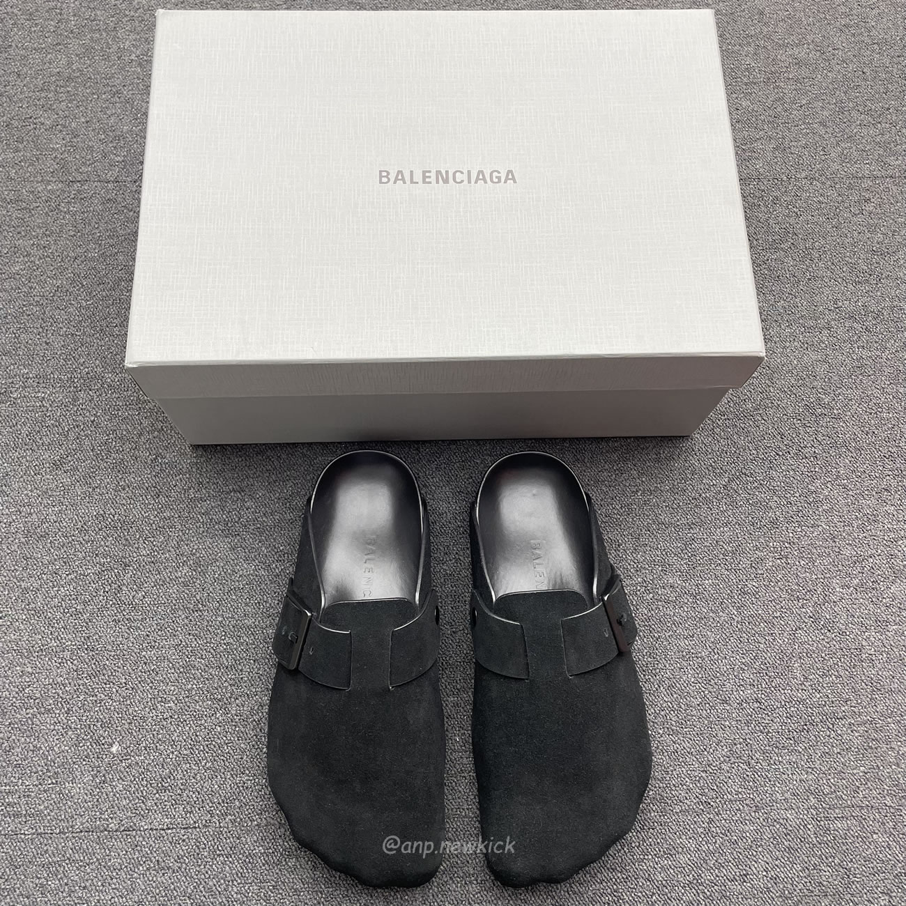 Balenciaga 2024 Five Toed Contour Sunday Flat Sole Muller Shoes (6) - www.newkick.org Balenciaga 2024 Five Toed Contour Sunday Flat Sole Muller Shoes (6) - www.newkick.org